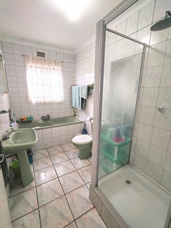 3 Bedroom Property for Sale in Glen Lilly Western Cape